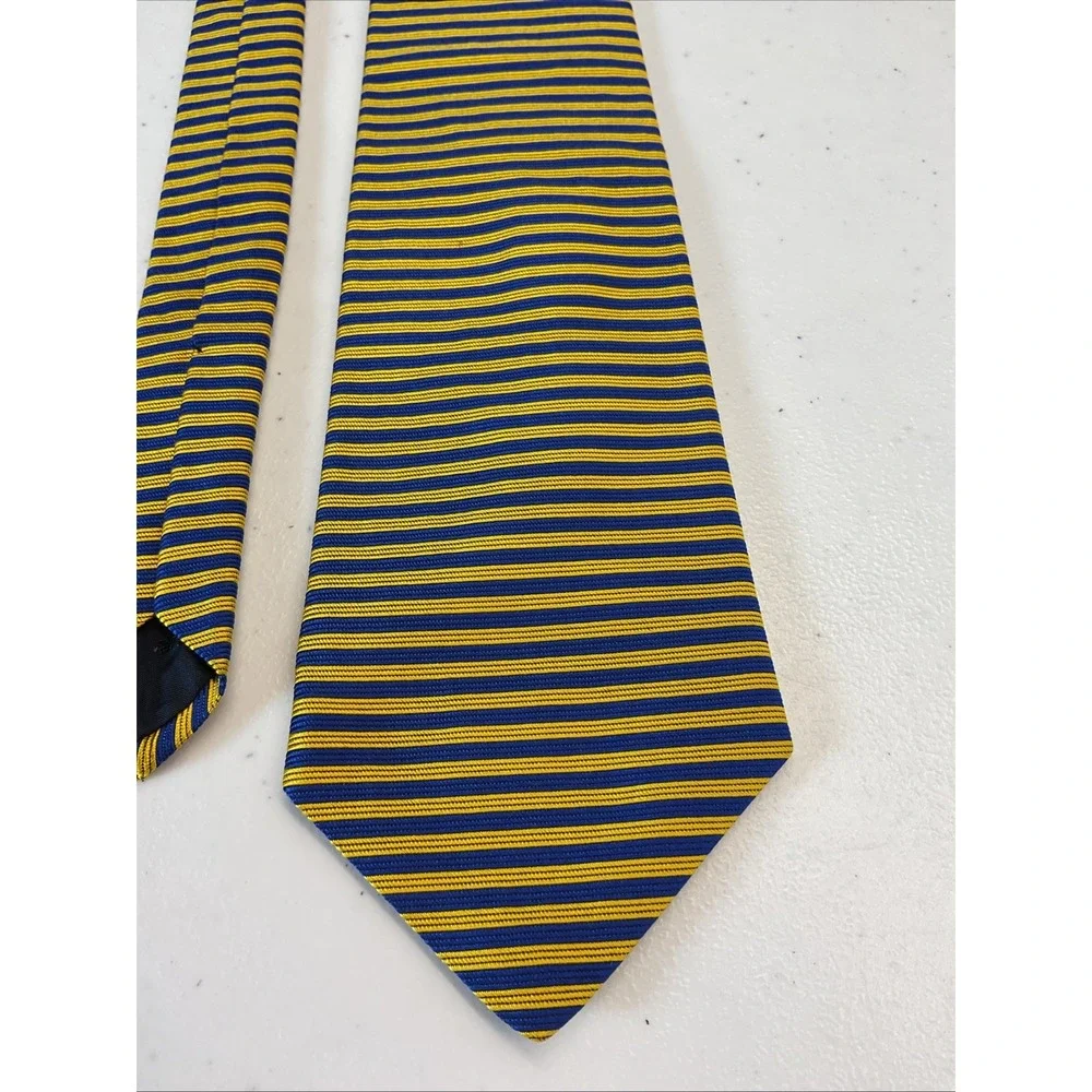Vtg Brooks Brothers Makers Tie Mens Silk Handmade in USA Blue yellow Striped 56